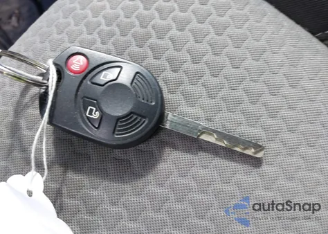 2017 Ford Escape Se z USA, uszkodzony, nr VIN 1FMCU9GD7HUD95311